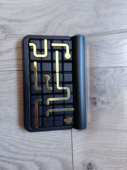 IQ Circiut Smart Games