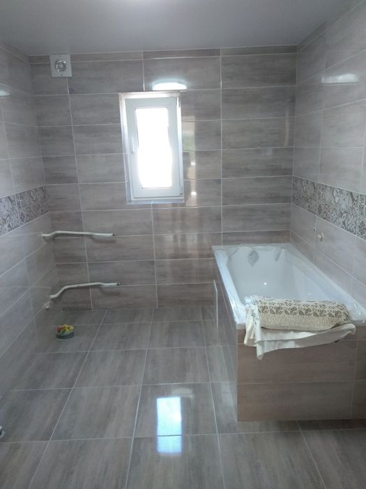 Укладка плитки,  плиточник