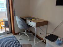 Secretária de escritório/casa