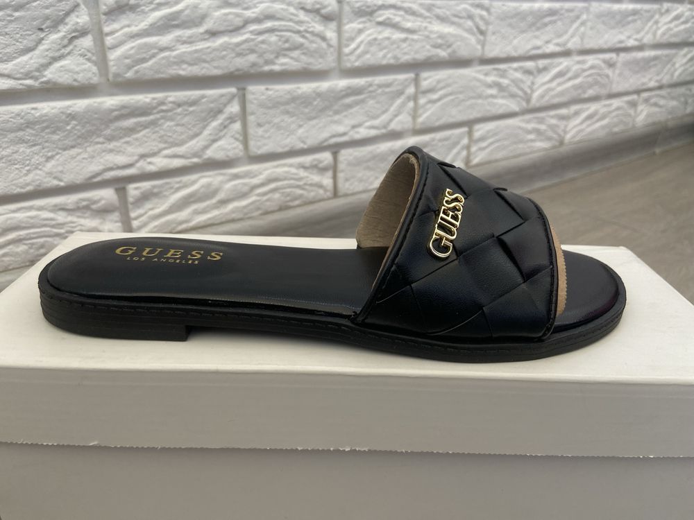 Шльопанці Guess, оригінал. Шльопки жіночі. Розмір 7, 8
