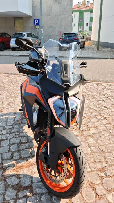 KTM 1290 Super Duke GT
