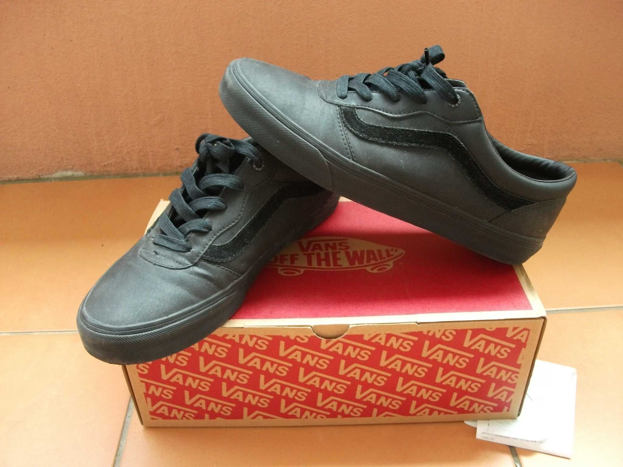 Sapatilhas Vans Milton (Leather) Black (44-44,5) Como NOVAS com caixa