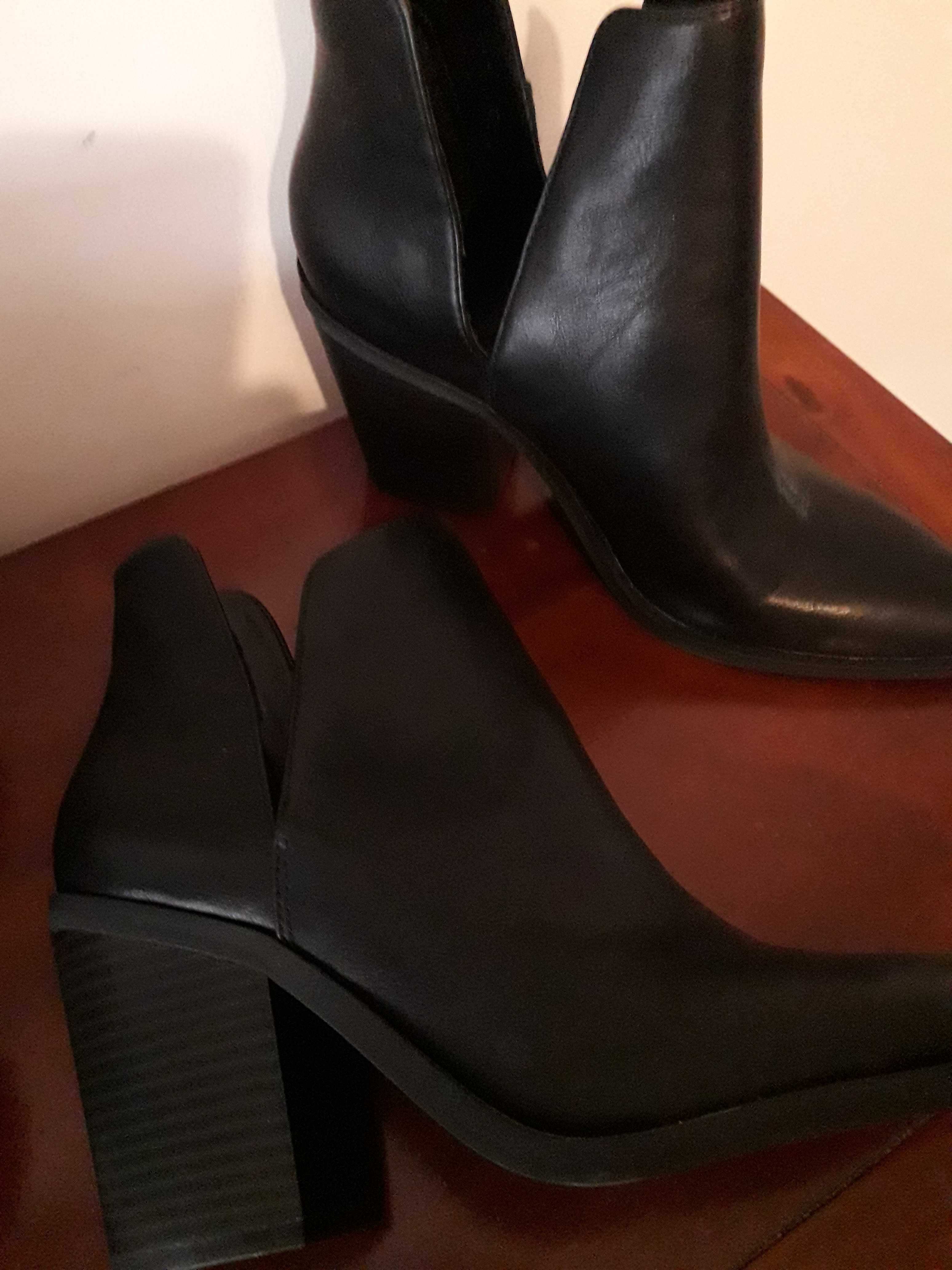 Botas 39 da Pull and Bear