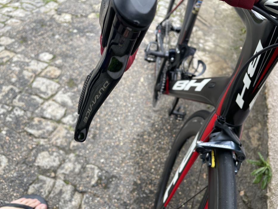 Bicicleta de estrada BH