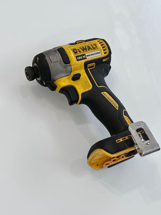 Zakrętarka DeWalt DCF887 wystawiam FV