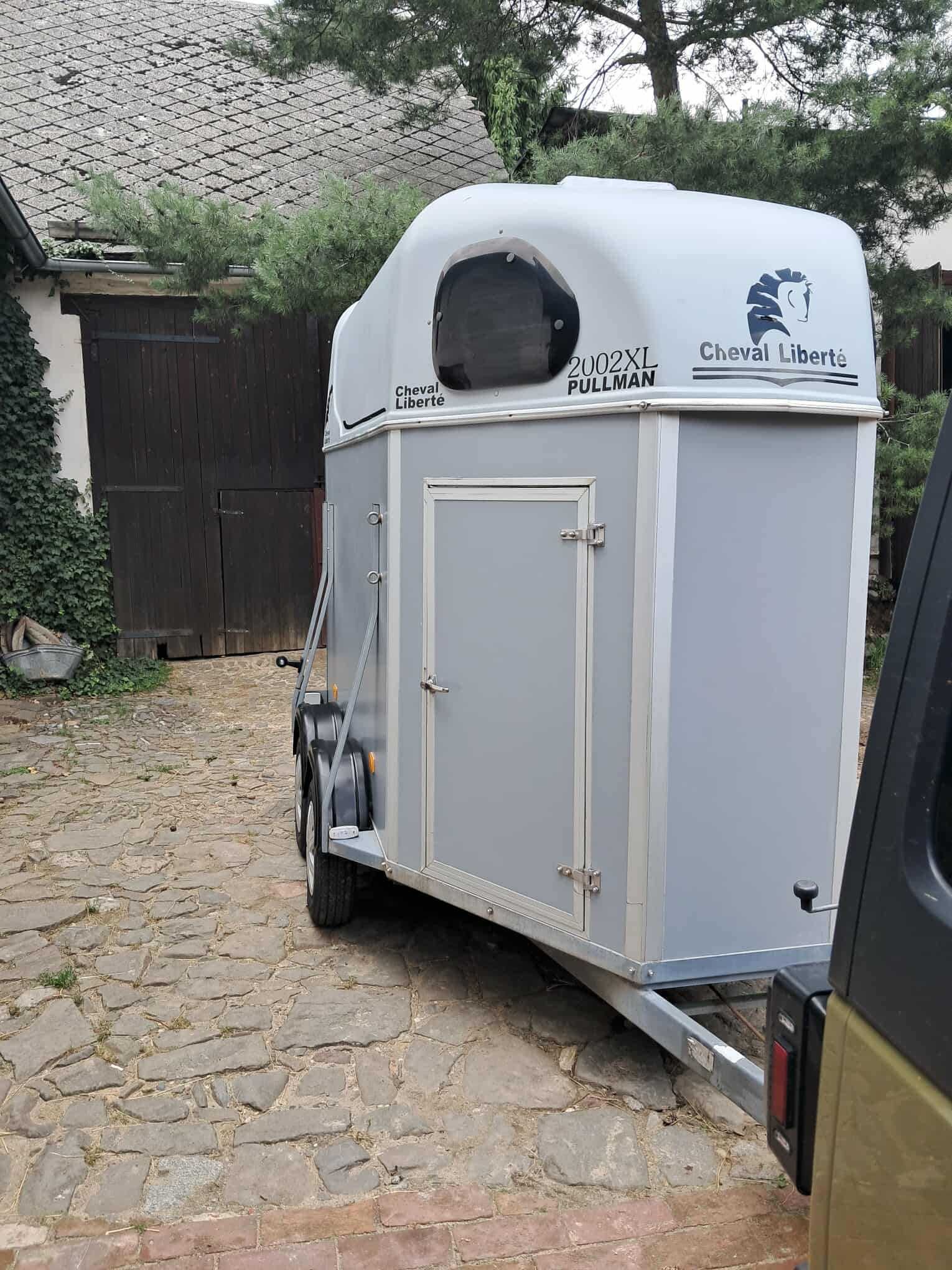 CHEVAL LIBERTE 2002 XL przyczepa na 2 konie