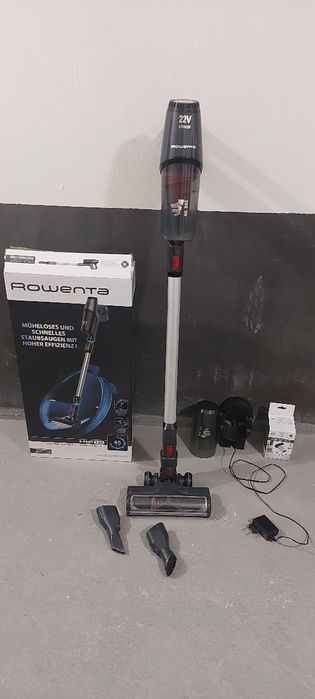Aspirador Vertical ROWENTA RH6933WO versátil X-PERT 3.60