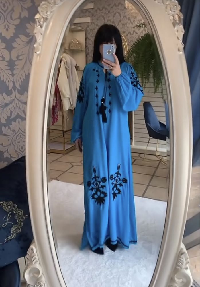 Блакитне плаття  L