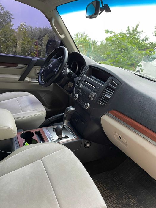 Mitsubishi Pajero Wagon 4. Двигун 3,0л. Бензин. Автомат. 2007 рік.