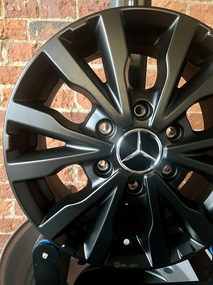 Alufelgi 17 Mercedes Sprinter 6x130 Black Nowe Wzmocnione Felgi