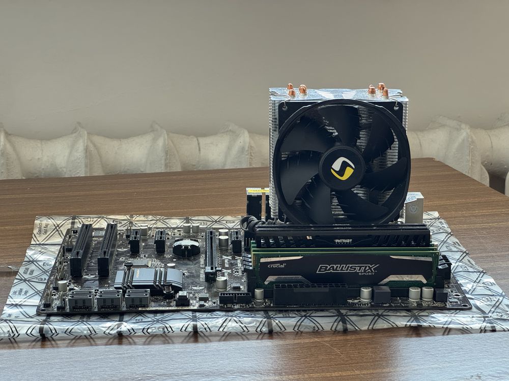 Asrock H87 Pro4 + I5 4670 + 16GB DDR3 + Chłodzenie SPC