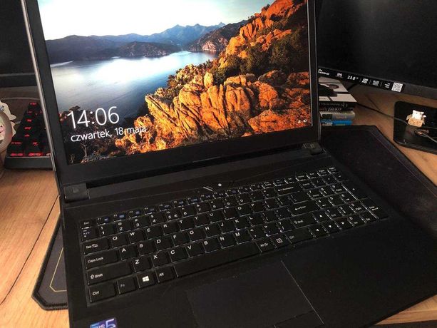 Laptop Hiro | i7-8750H | GTX 1050 | 16GB SSD