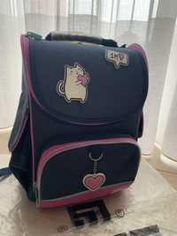 Рюкзак шкільний каркасний Kite Education Insta-cat для дівчинки