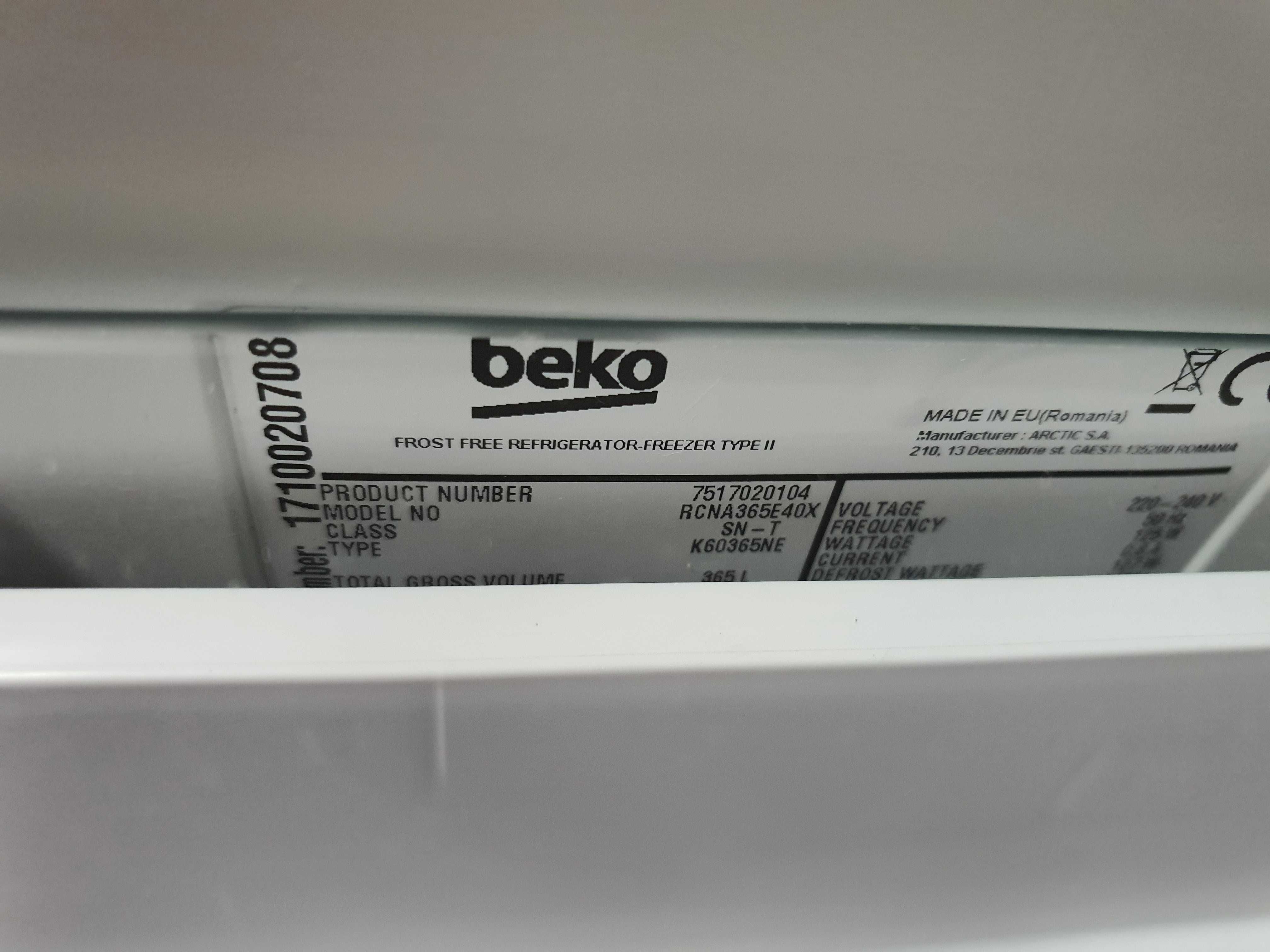 Lodówka Beko RCNA365E40X