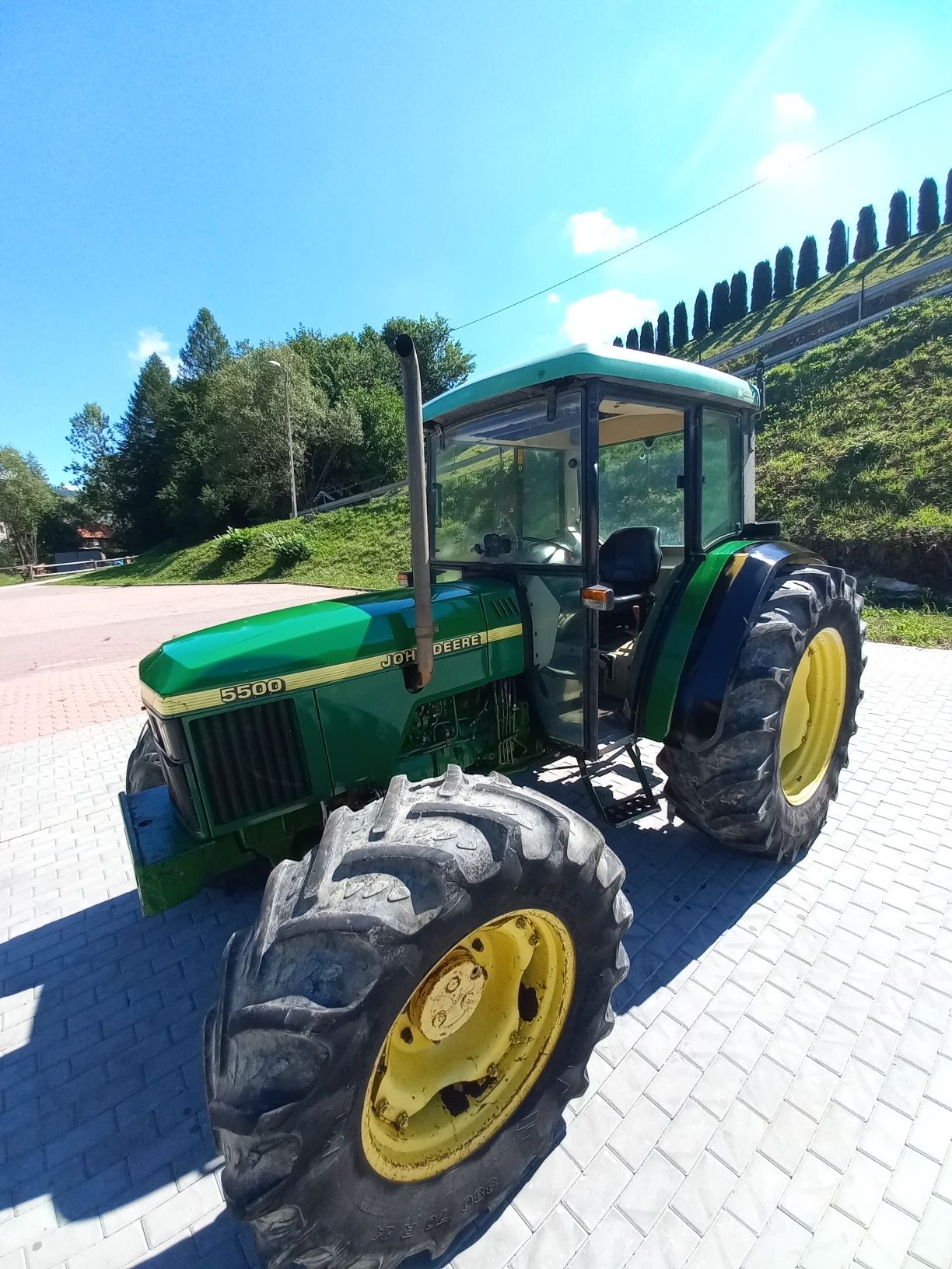 John Deere 5500 cały mechaniczny