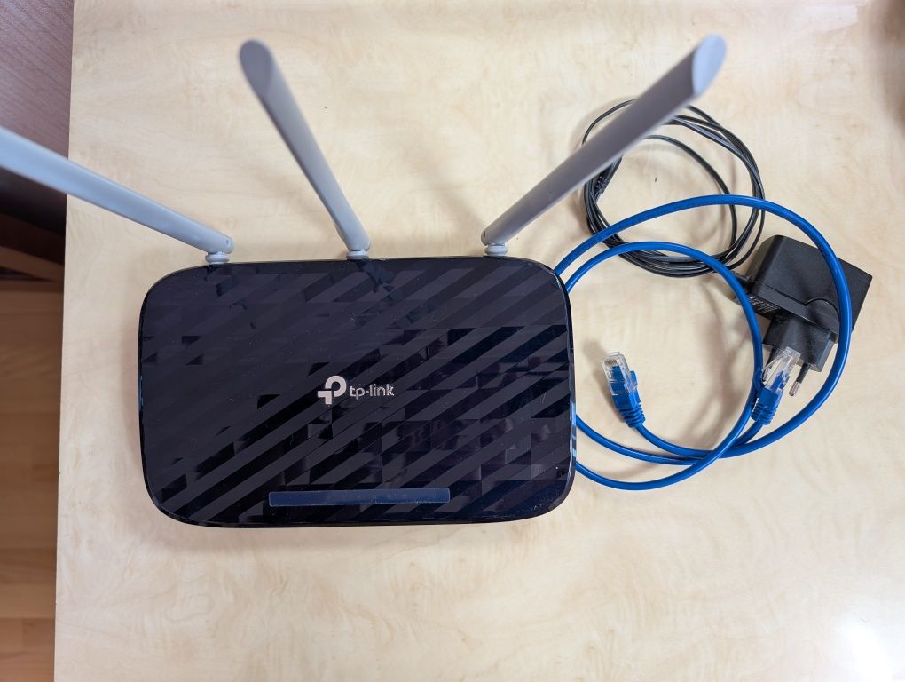 Маршрутизатор TP-Link Archer-C20
Маршрутизатор TP-Link Ar