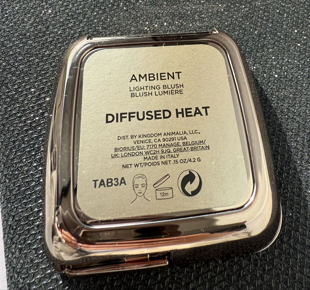 Рум'яна Hourglass Ambient Lighting Blush (Diffused Heat) 4.2 g