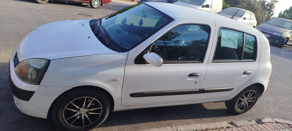 Renault Clio 1.5 Gasóleo 2003