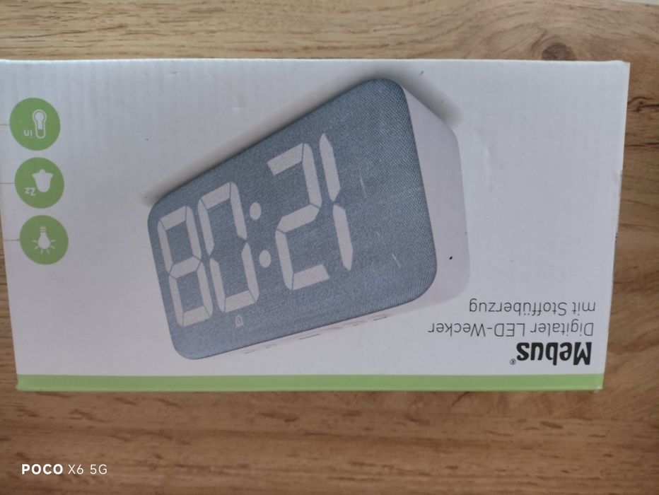 Mebus cyfrowy budzik Led nowy szary