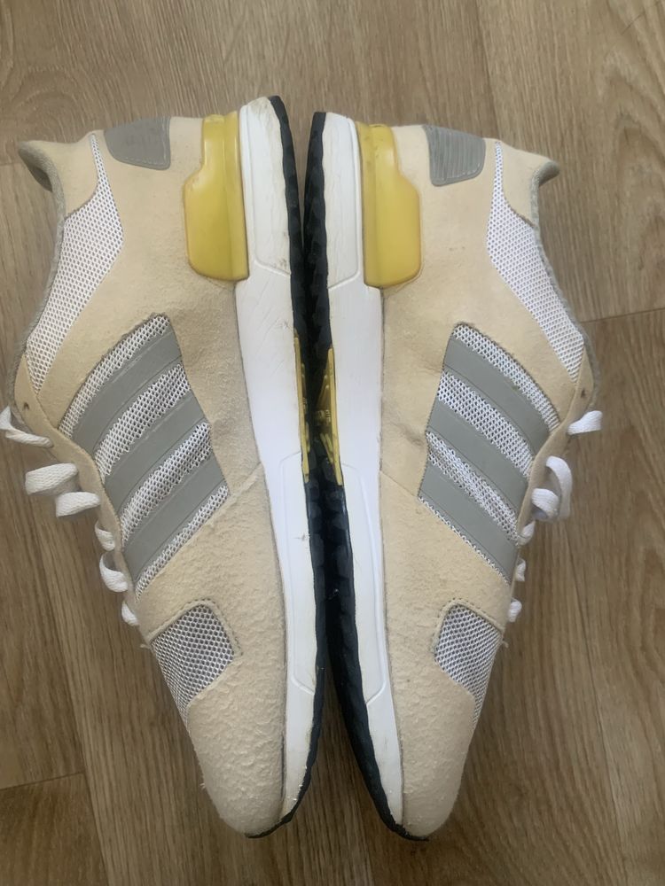 Чоловічі Кросівки Адідас Adidas zx700