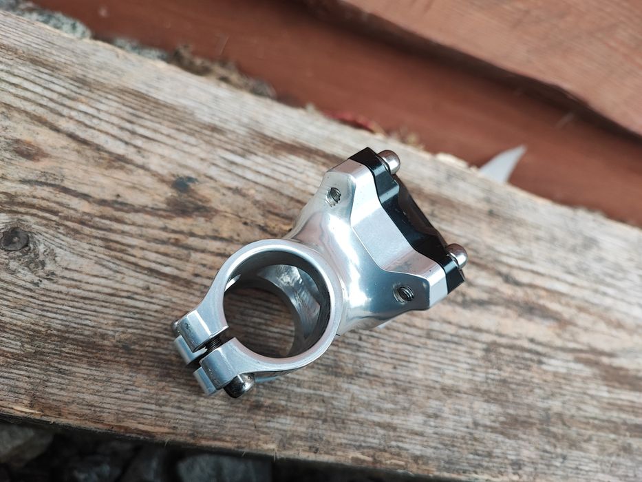 Mostek rowerowy Gravity Light 40mm 31.8 alu