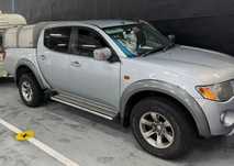 Mitsubishi L200 4×4