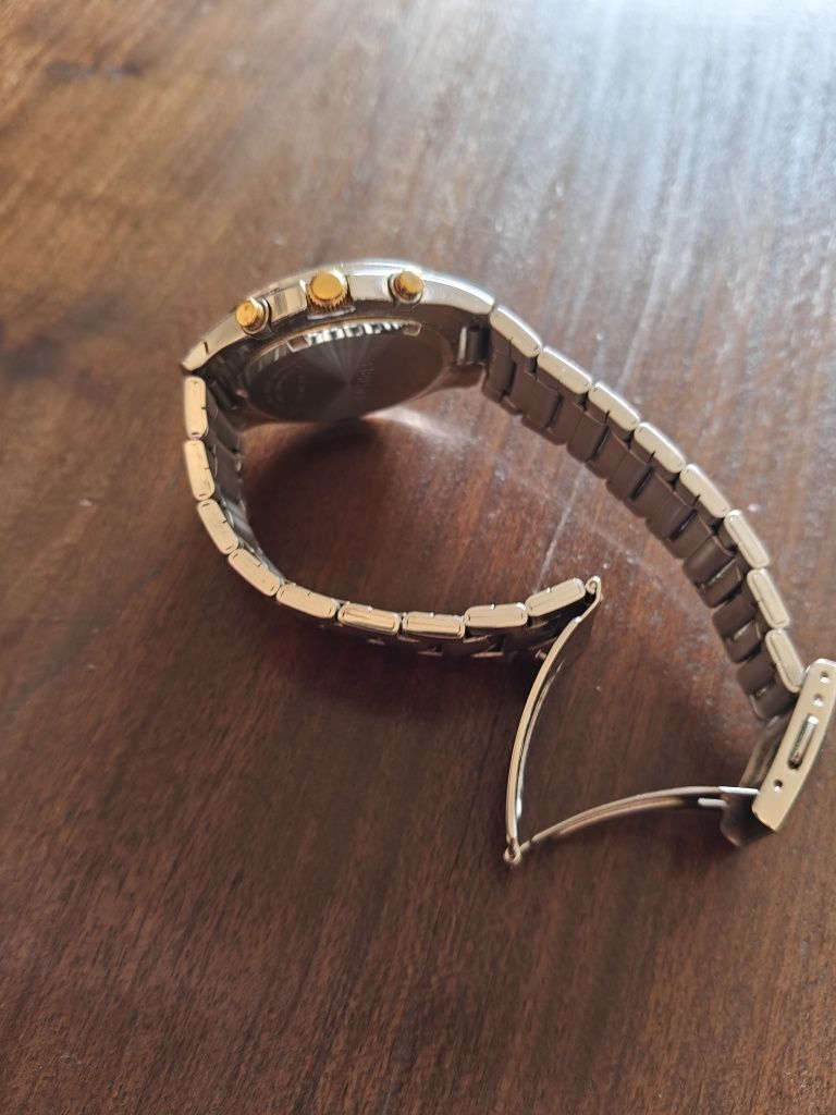 Relógio Seiko  com pilha nova