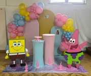Decoração de festas e pinhatas