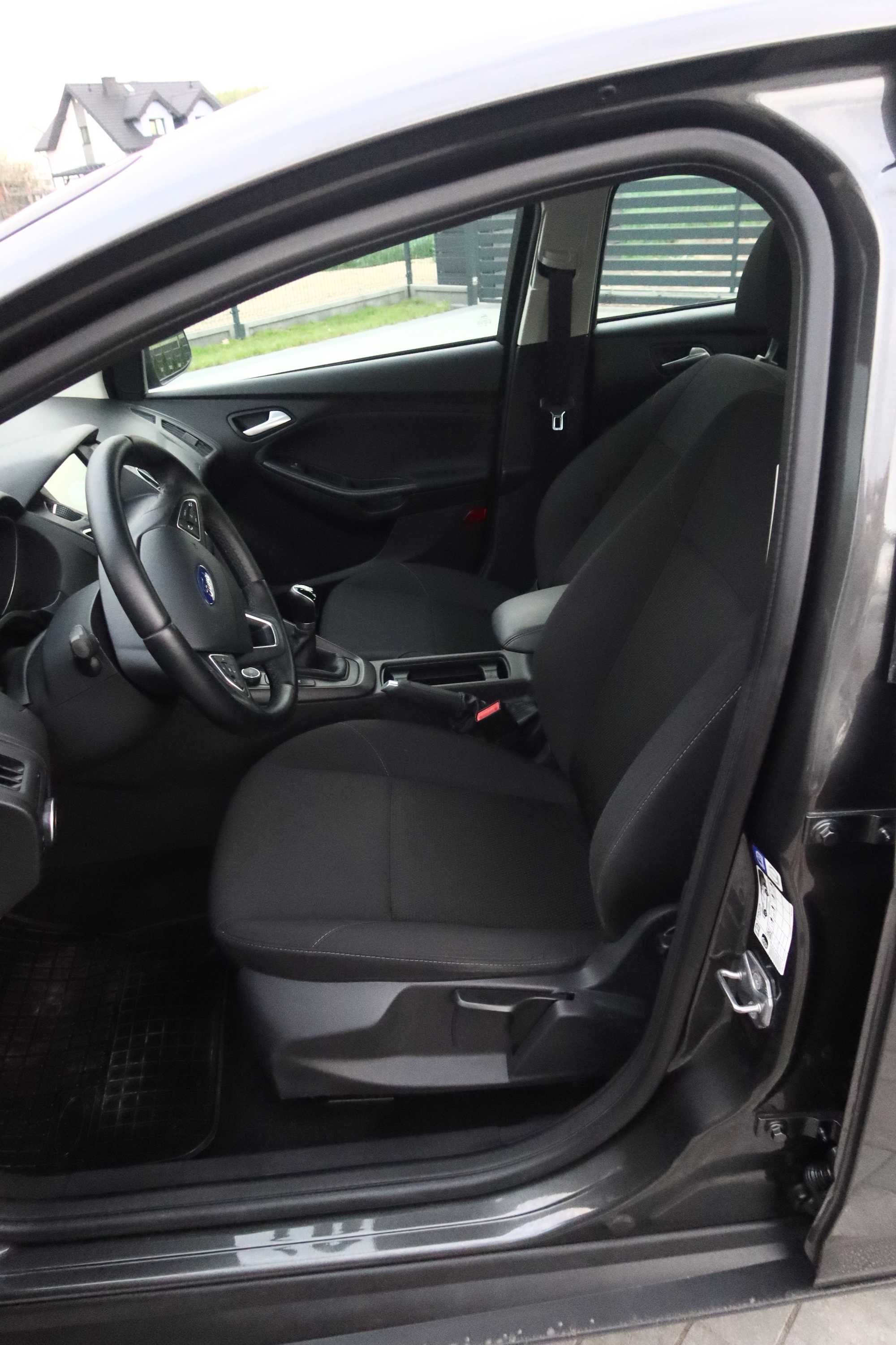 Ford Focus 1.6 Benzyna • 125 KM • Super stan!