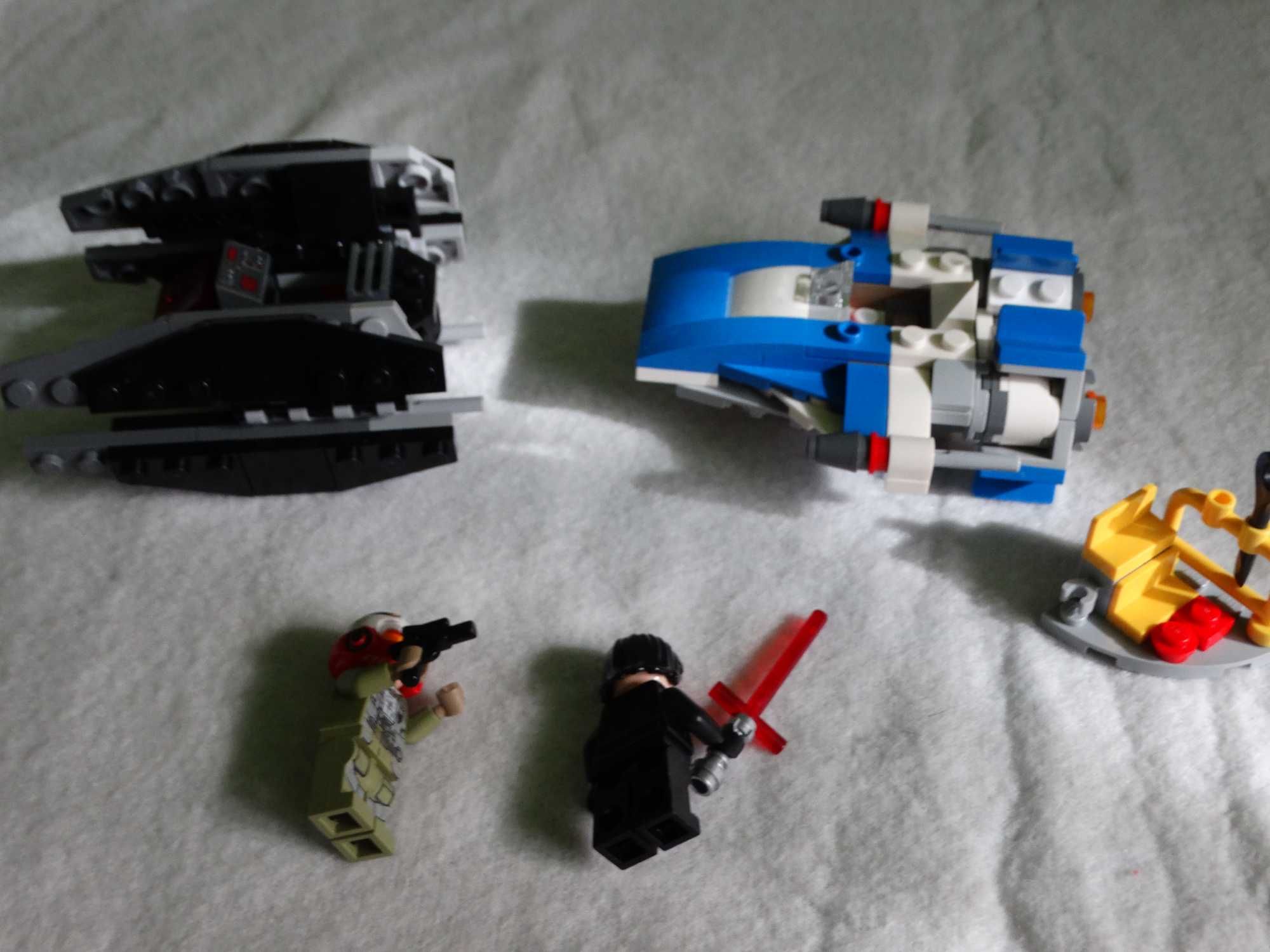 LEGO STAR WARS 75196 A-Wing vs. TIE Kylo Ren