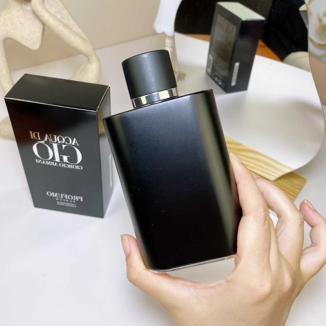 Popularna woda perfumowana Armani dla mężczyzn