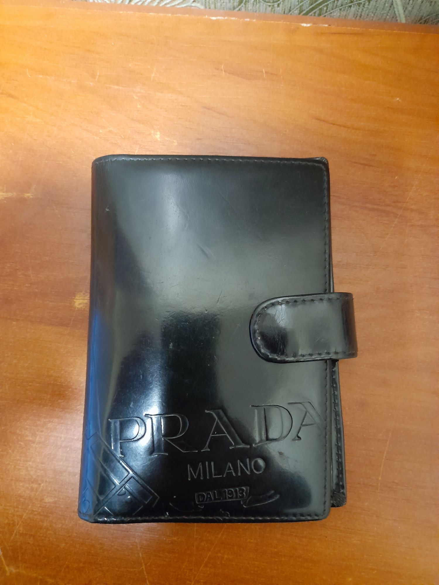Продам женский кошелёк PRADA