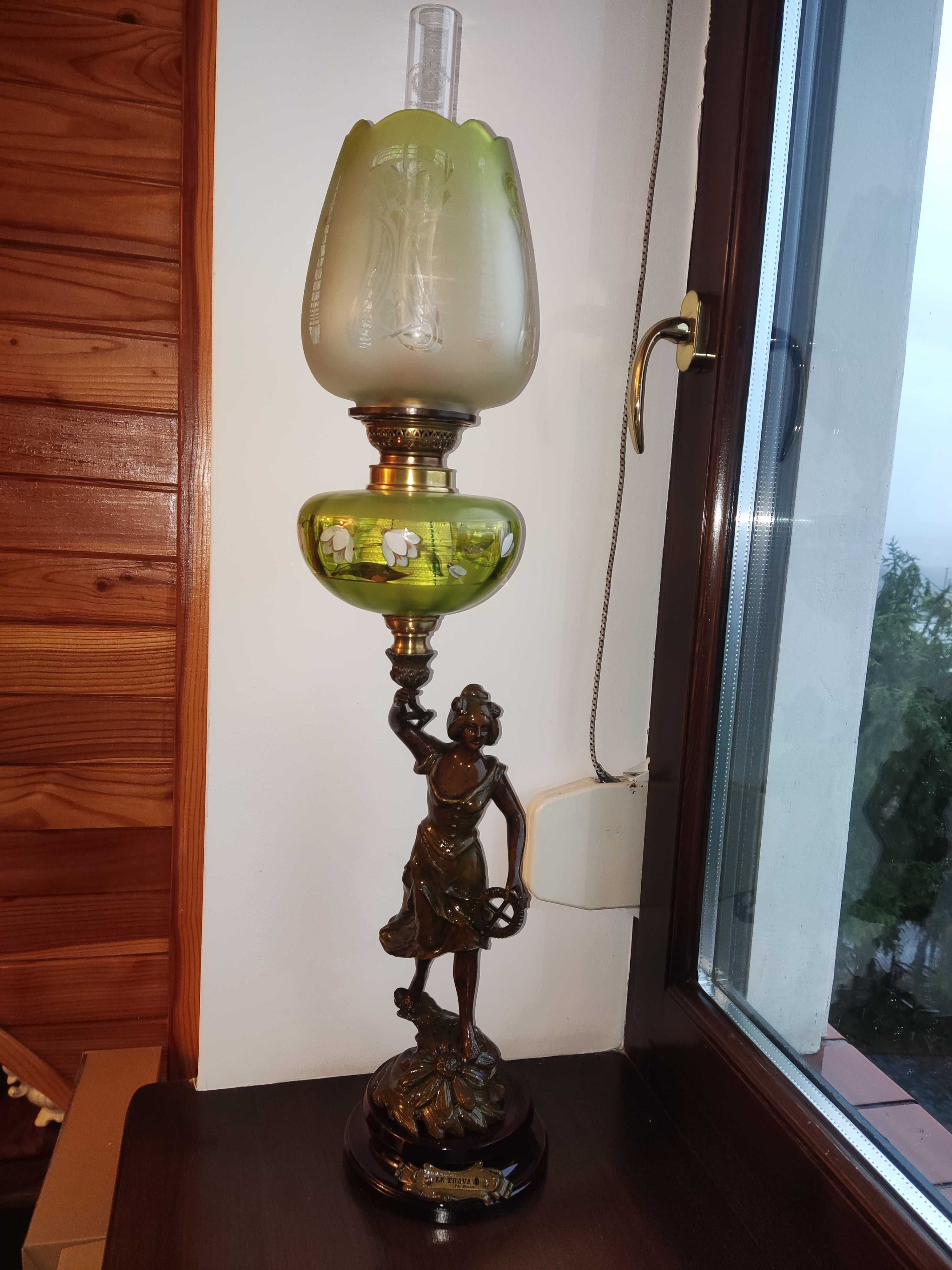 Figuralna sygnowana emaliowana lampa naftowa n5