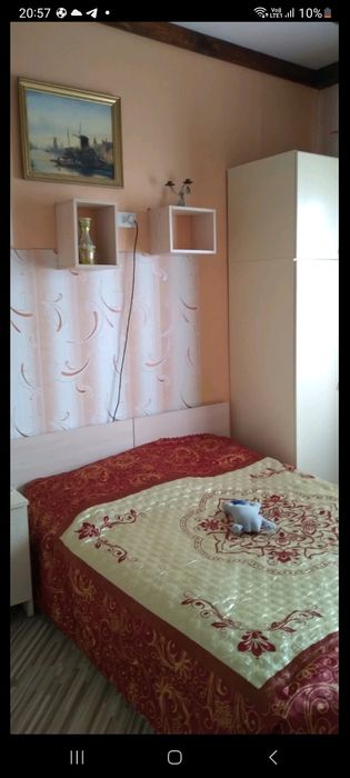 Здається кімната в приватному будинку