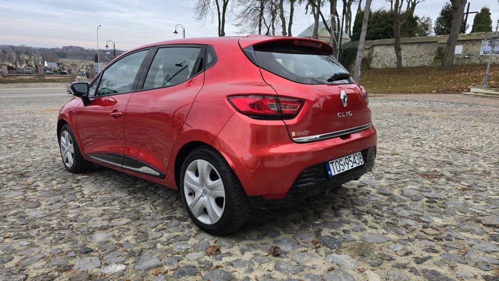 Renault Clio 2016 rok Benzyna Bardzo Ładny Tylko 87 tyś km LIMITED