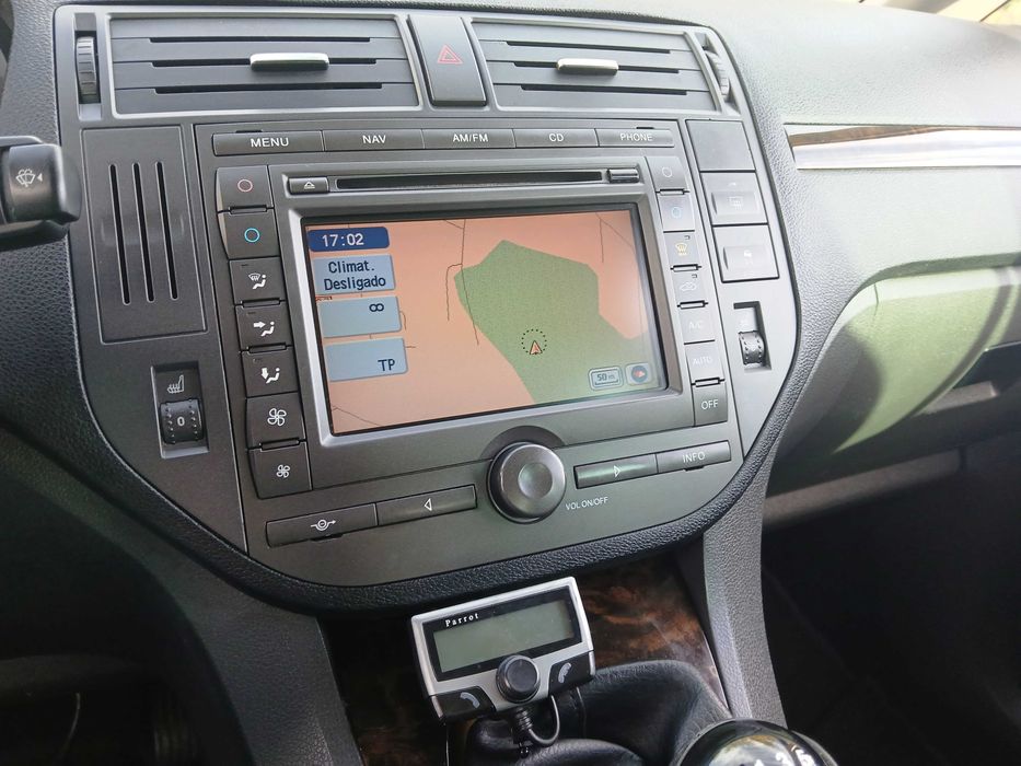 Ford C-Max 2.0 TDCi  (136cv)