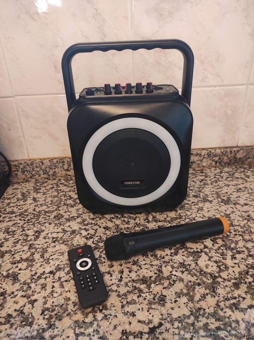 Coluna Bluetooth  c/ luzes   usada 1 vez