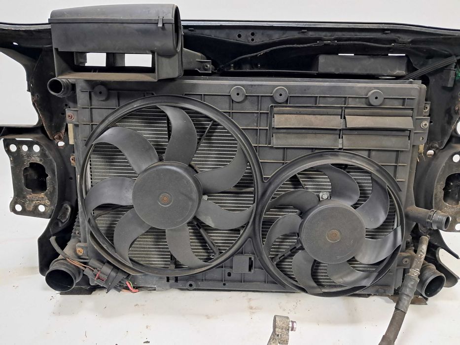 Pas przedni kompletny wentylator chłodnica VW Passat B7 2.0 1.6 TDI
