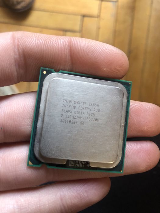Продам процесор Intel core 2 duo sla9x casta rica 2.33