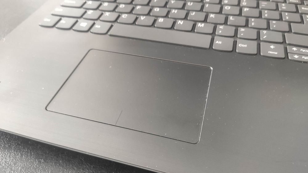 Laptop Lenovo Ideapad 320 15,6 cala, 16 GB RAM, dysk 1000 GB. Jak nowy