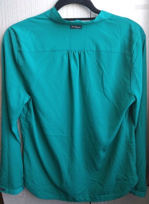 Zielona elegancka bluzka z długim rękawem - rozmiar 38