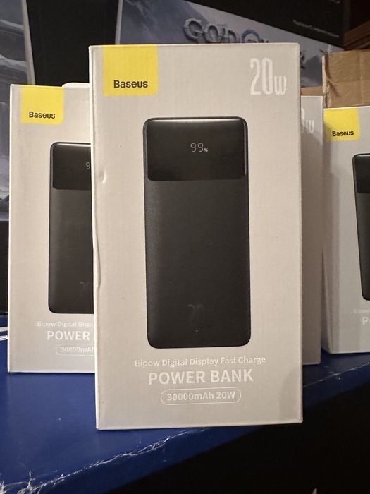 Baseus 20w 30,000mA Новые запакованные