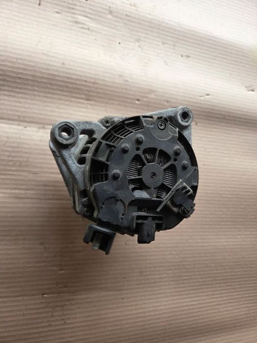 Alternator Peugeot Partner IV Citroen Berlingo IV 1.5 BLUEHDI