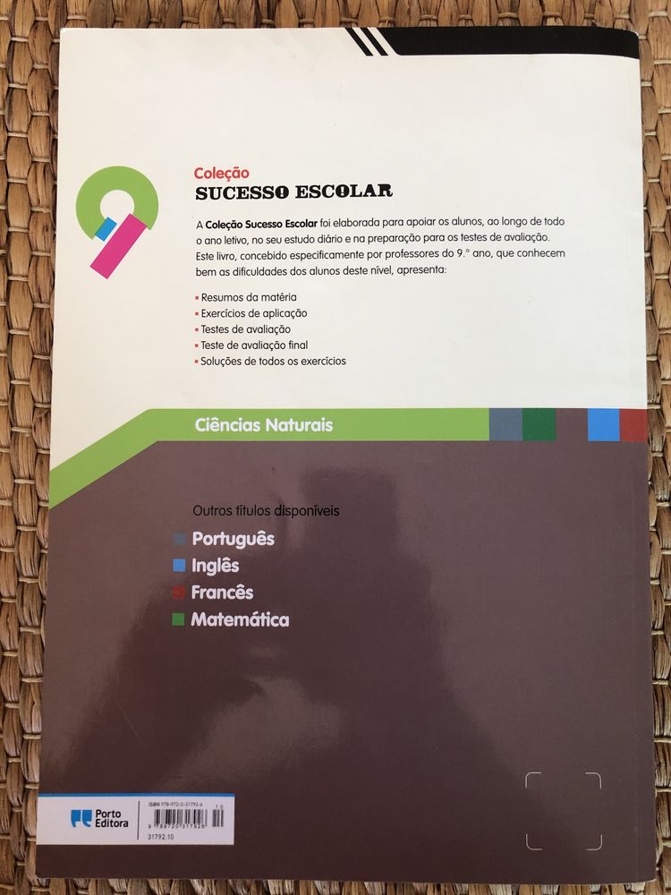 Livros de testes Matemática, Físico-Química e Ciências Naturais 9 Ano