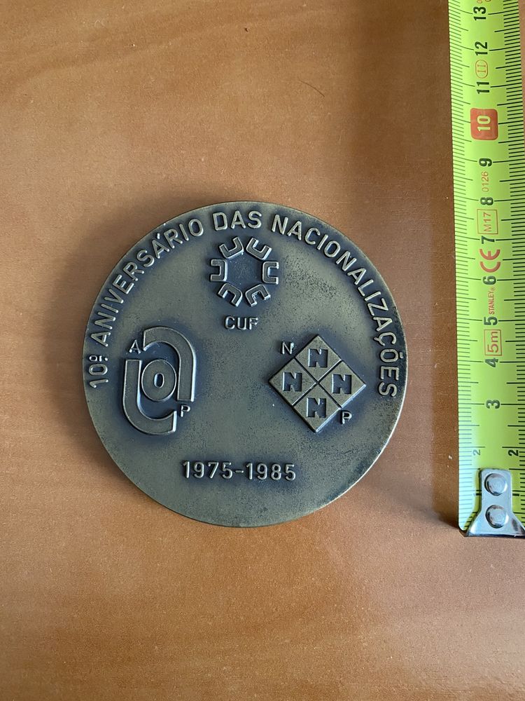 Medalhas comemorativas Quimigal e Bombeiros