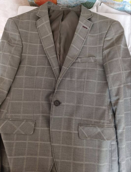 Чоловічий стильний піджак