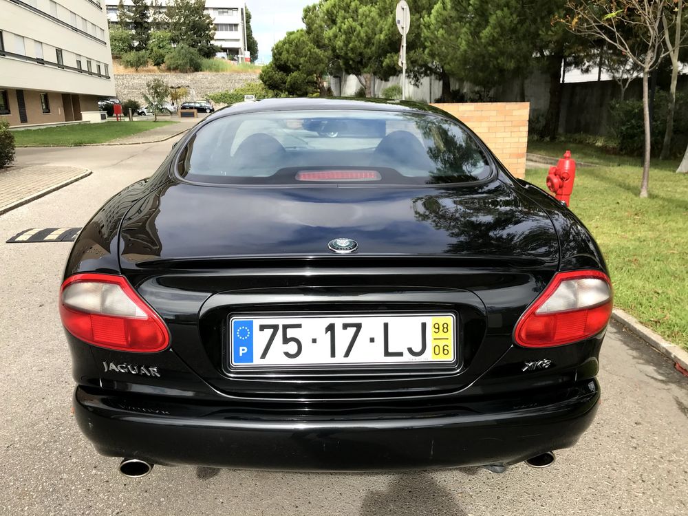 Jaguar XK8 Coupe