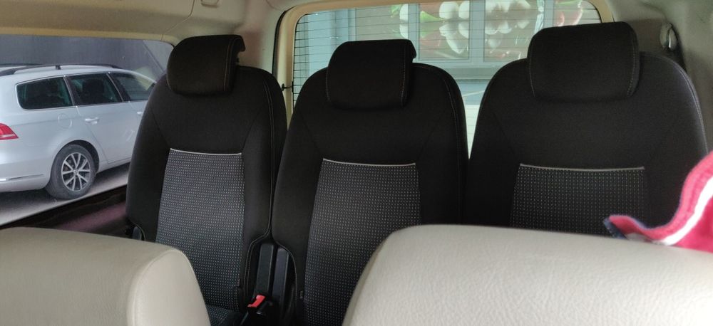 Пасажирські  та грузові перевезення