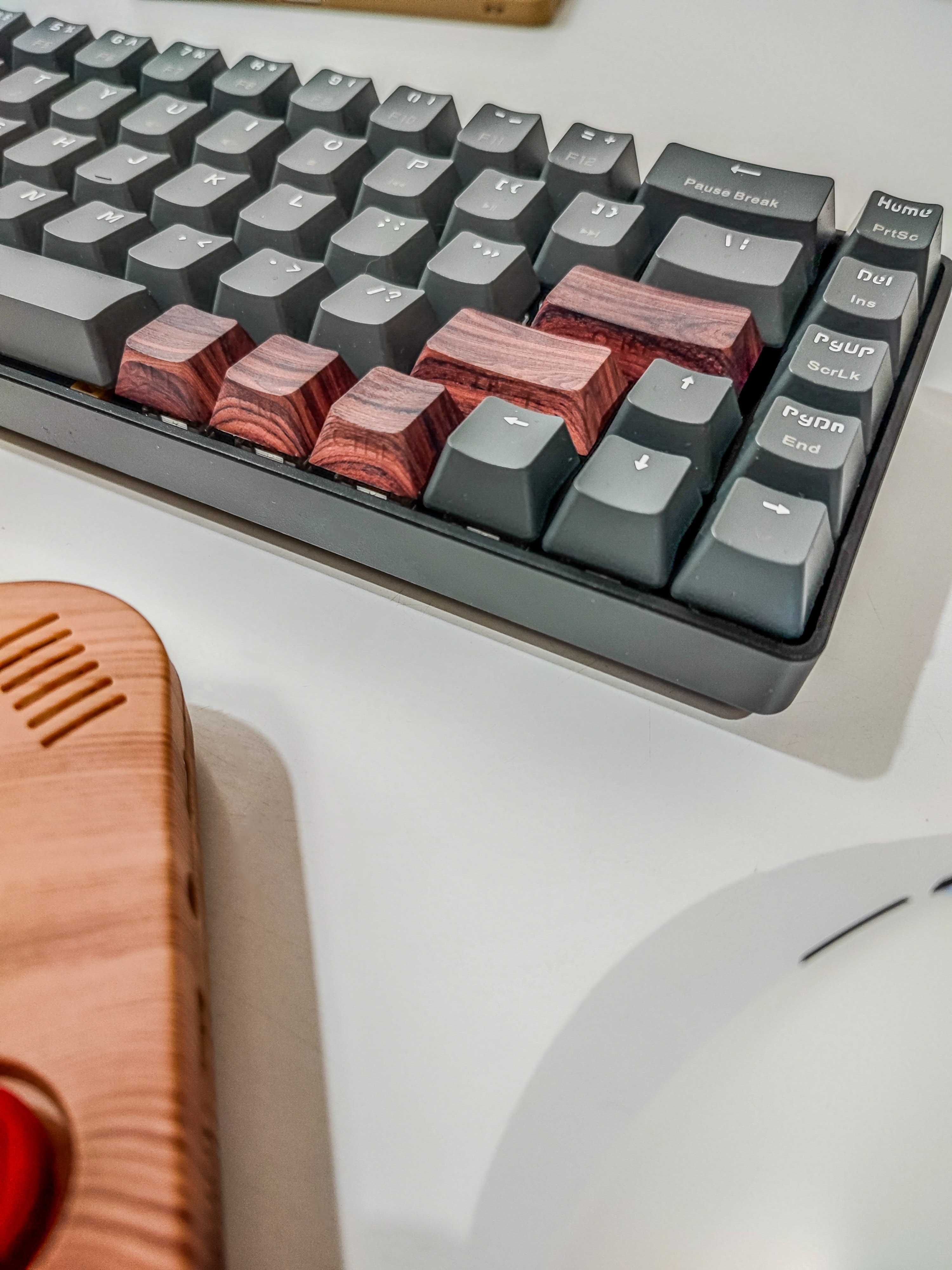 Teclado Mecânico Custom / Wireless / Switch RED