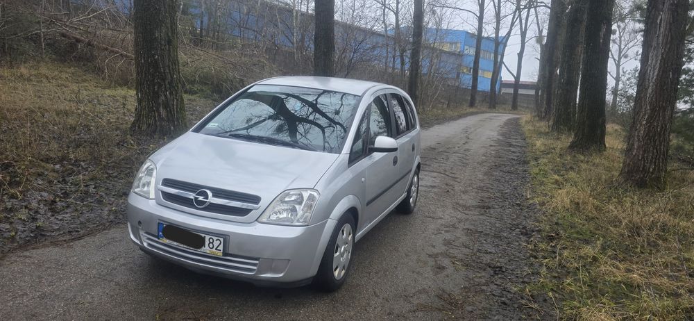opel Meriva 1.7d klima długie opłaty do jazdy
